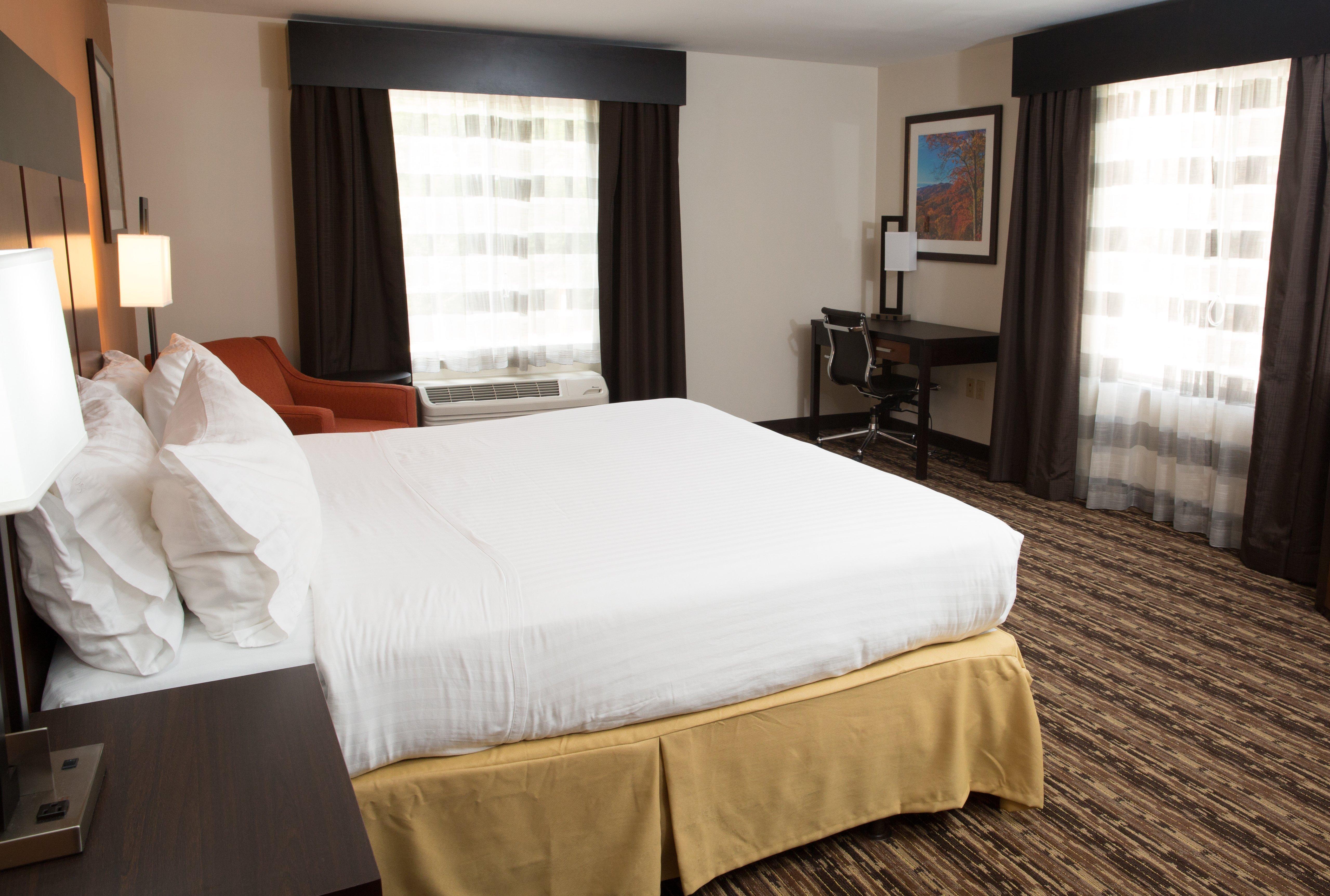 Holiday Inn Express Hotel & Suites Cherokee-Casino By Ihg Екстериор снимка