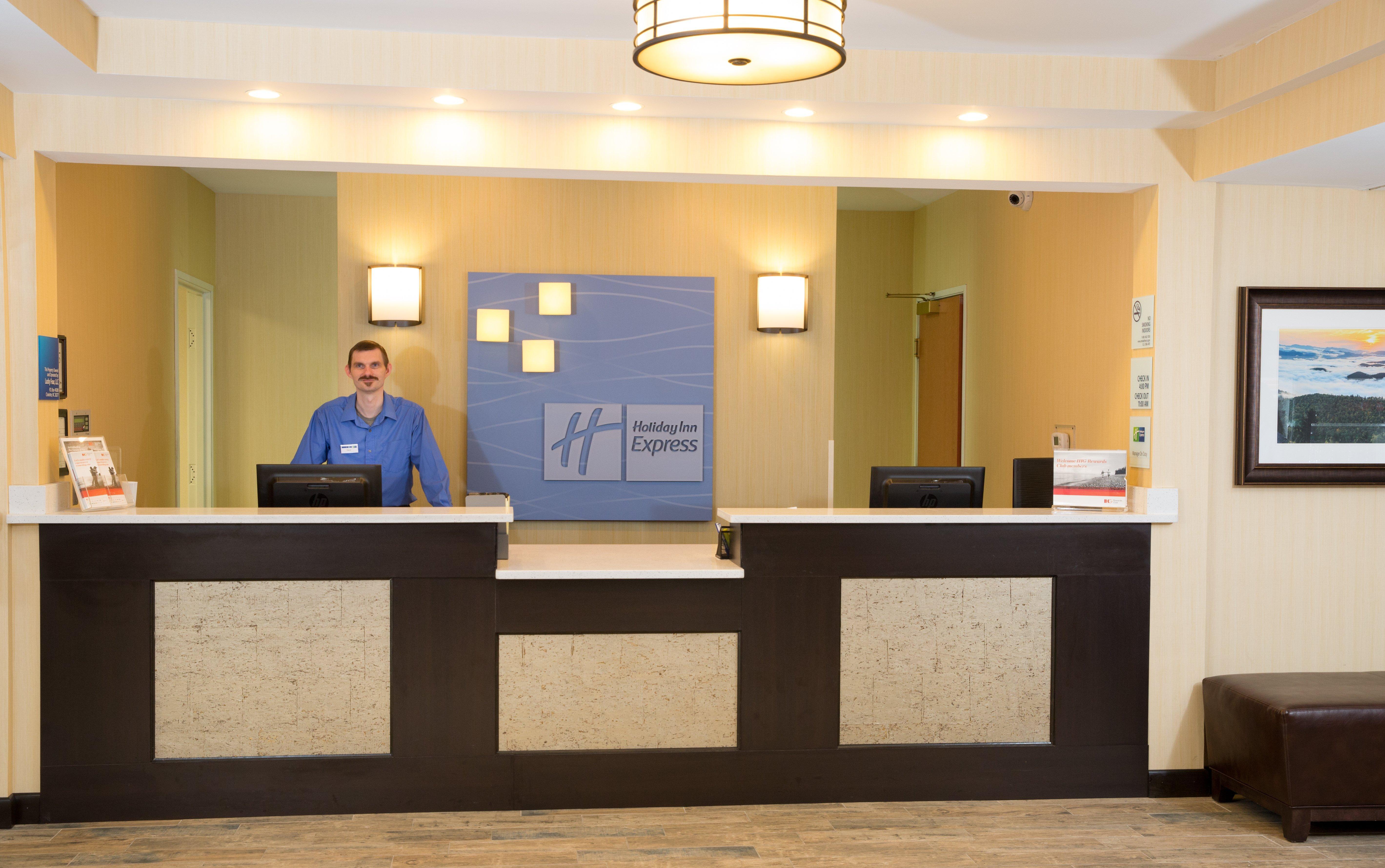 Holiday Inn Express Hotel & Suites Cherokee-Casino By Ihg Екстериор снимка
