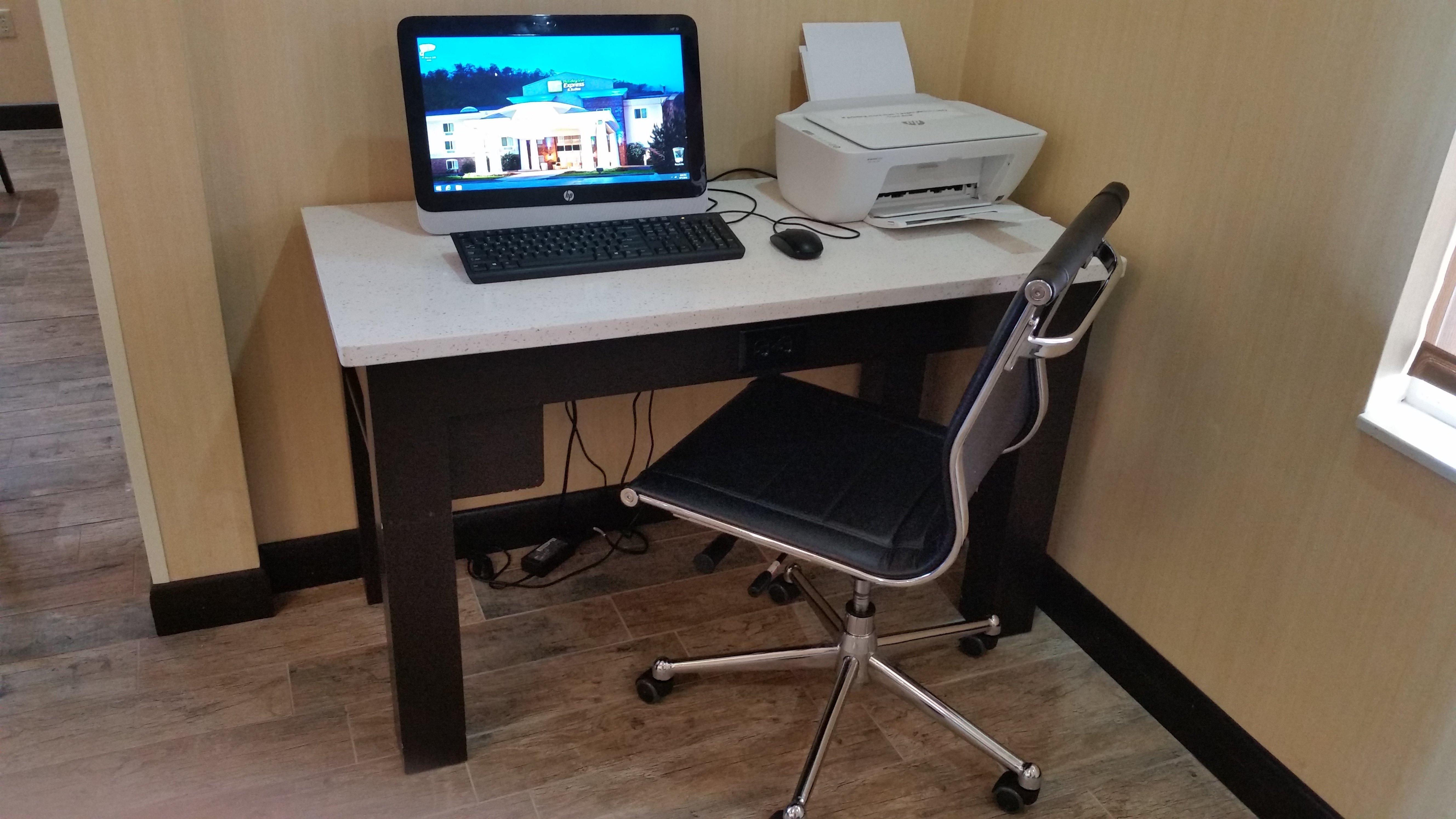 Holiday Inn Express Hotel & Suites Cherokee-Casino By Ihg Екстериор снимка